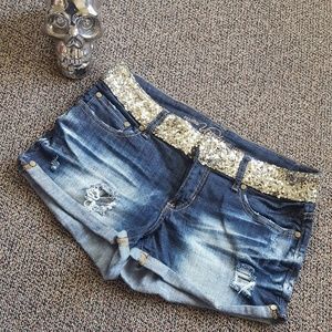🖤Vanity Distressed Shorts🖤